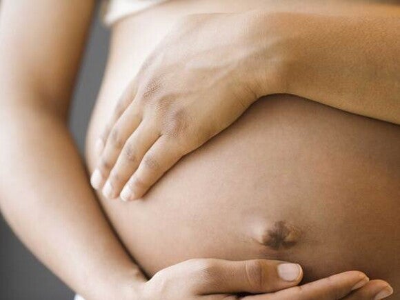 Как растёт живот будущей мамы, ожидающей двойню: 7 реальных фото